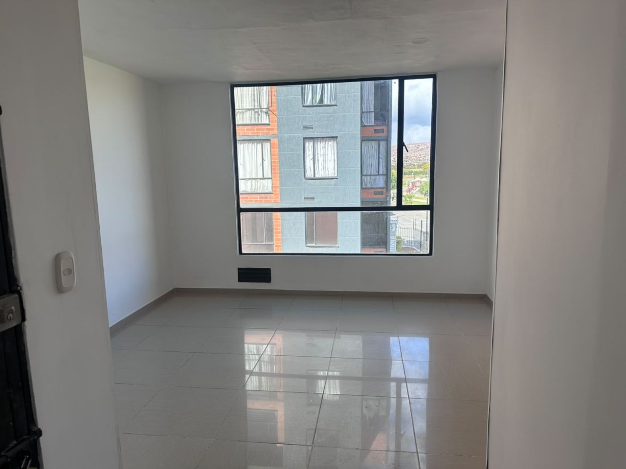 Apartamento en venta Cundinamarca Soacha San Isidro 43 m2 Habitaciones 2 Baños 1 Garajes 6 Precio $140000000