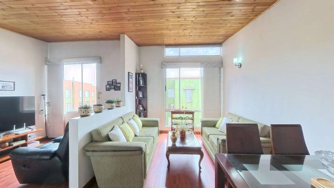 Apartamento en venta Cundinamarca Bogotá El Tintal 66 m2 Habitaciones 3 Baños 2 Garajes 1 Precio $393000000