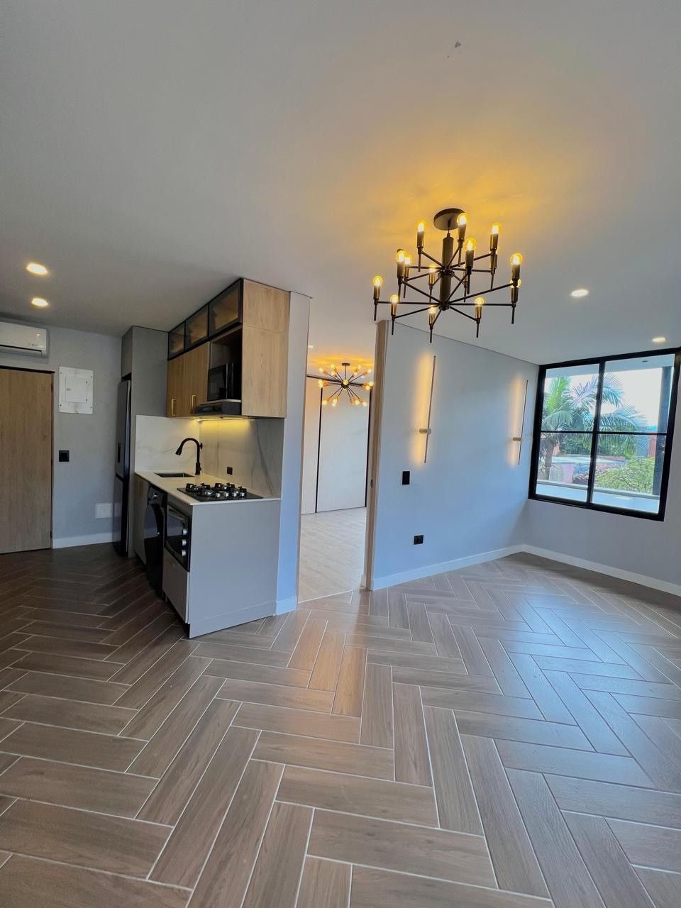 Apartamento en venta Antioquia Envigado Obrero 80 m2 Habitaciones 3 Baños 2 Garajes 0 Precio $548000000