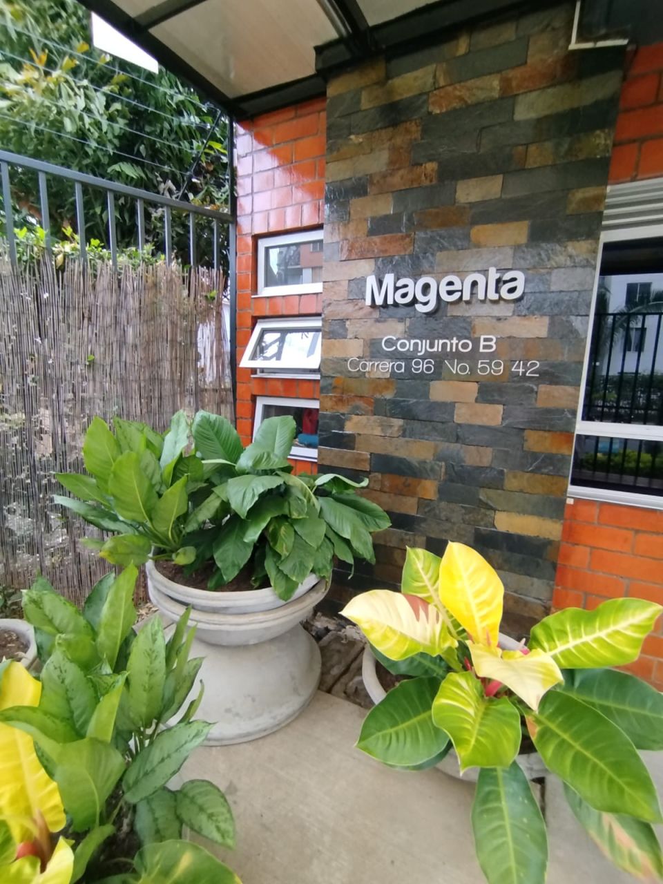 Apartamento en arriendo Valle Del Cauca Cali Conjunto Residencial Magenta 55 m2 Habitaciones 2 Baños 2 Garajes 0 Precio $1350000