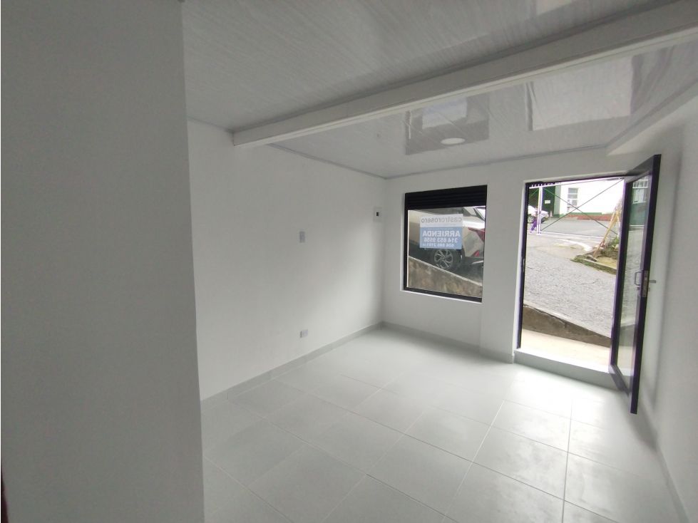 Local en arriendo Caldas Manizales Fatima 15 m2 Habitaciones 0 Baños 1 Garajes 0 Precio $900000