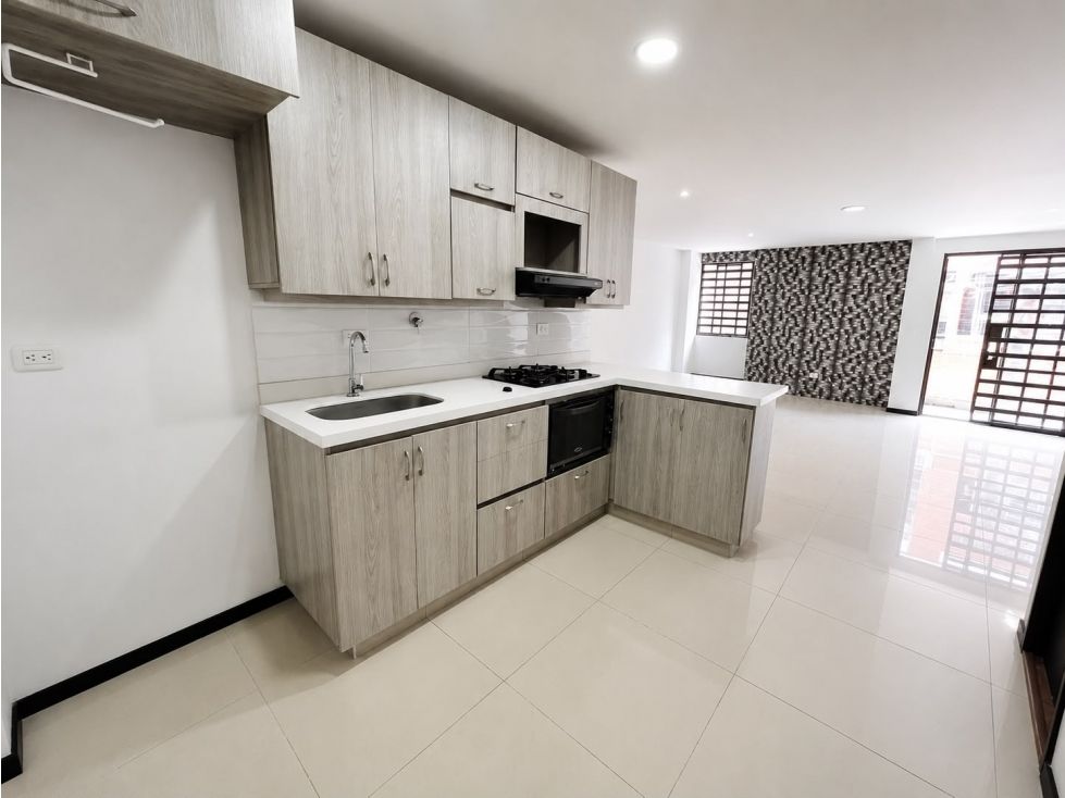 Apartamento en arriendo Antioquia Envigado La Paz 116 m2 Habitaciones 3 Baños 2 Garajes 1 Precio $3400000