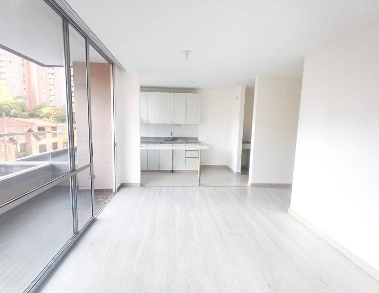 Apartamento en arriendo Antioquia Itagüí Santa Catalina 76 m2 Habitaciones 3 Baños 2 Garajes 1 Precio $3300000