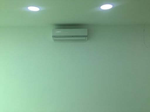 Oficina en venta Santander Bucaramanga Centro 50 m2 Habitaciones 0 Baños 1 Garajes 1 Precio $340000000