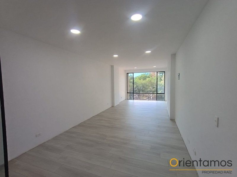Local en arriendo Antioquia Medellín Urbanizacion Santa Maria De Oviedo 70 m2 Habitaciones 0 Baños 0 Garajes 0 Precio $8638560