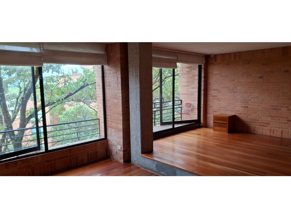 Apartaestudio en arriendo Cundinamarca Bogotá Los Rosales 57 m2 Habitaciones 1 Baños 2 Garajes 1 Precio $4000000
