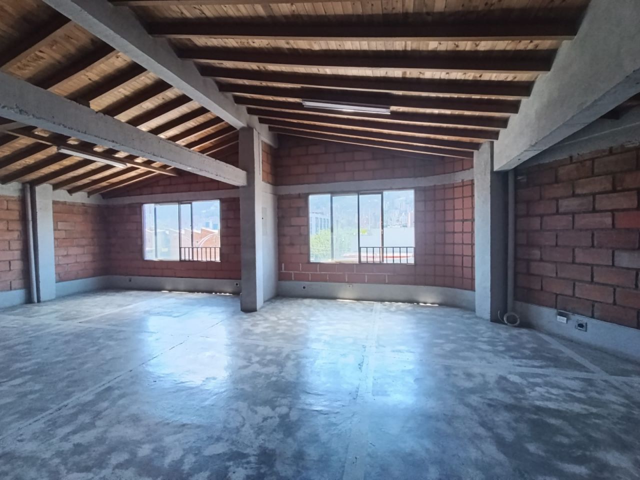 Bodega en arriendo Antioquia Medellín Cristo Rey 45 m2 Habitaciones 0 Baños 2 Garajes 0 Precio $5000000