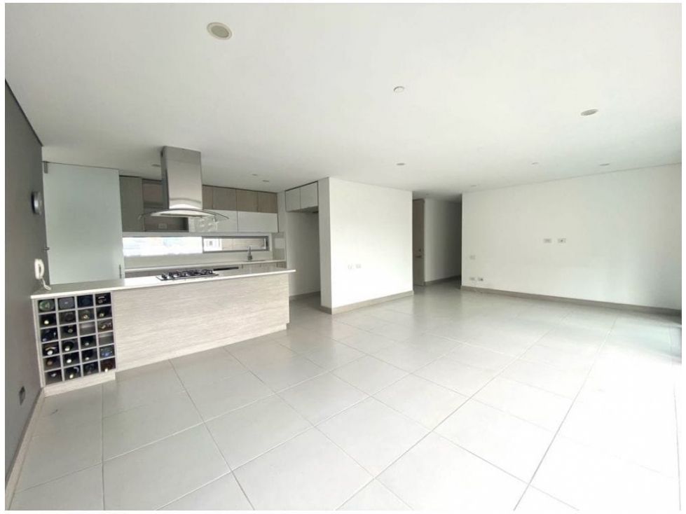 Apartamento en venta Antioquia Medellín La Avanzada 150 m2 Habitaciones 3 Baños 4 Garajes 2 Precio $1500000000