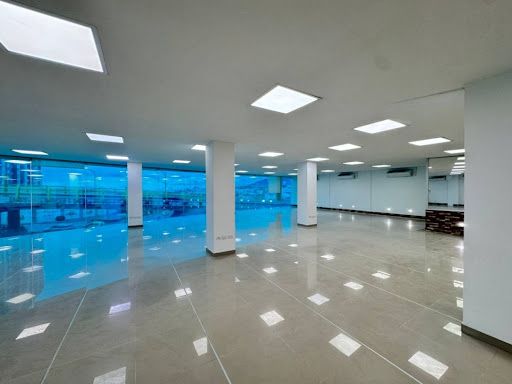 Oficina en arriendo Risaralda Pereira Pinares De San Martin 440 m2 Habitaciones 0 Baños 6 Garajes 0 Precio $14000000