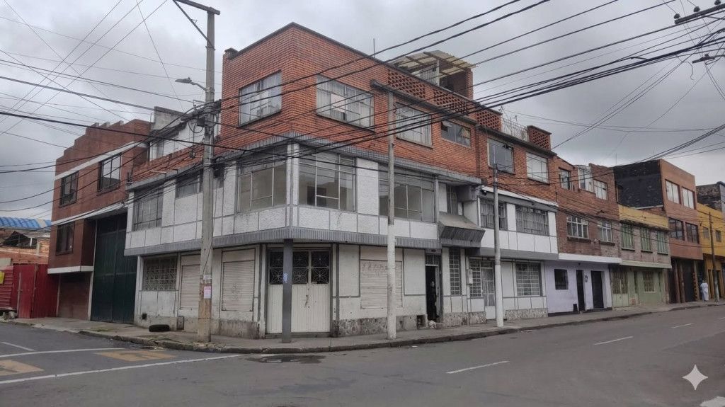 Lote en venta Cundinamarca Bogotá Las Ferias 0 m2 Habitaciones 0 Baños 0 Garajes 0 Precio $650000000