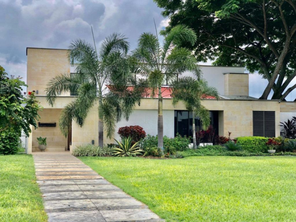 Casa Campestre en arriendo Valle Del Cauca Palmira Palmira 382 m2 Habitaciones 3 Baños 4 Garajes 4 Precio $9950000