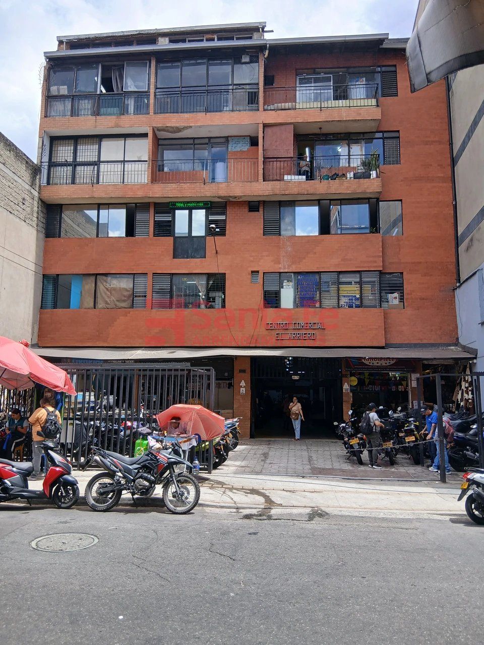 Local en arriendo Antioquia Medellín Guayaquil 17 m2 Habitaciones 0 Baños 1 Garajes 0 Precio $2500000