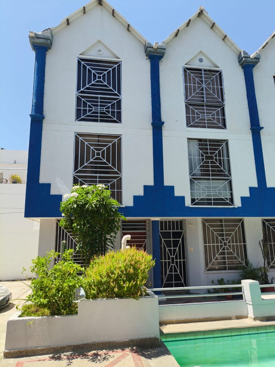 Casa en arriendo Magdalena Santa Marta Bellavista 180 m2 Habitaciones 3 Baños 3 Garajes 1 Precio $1700000