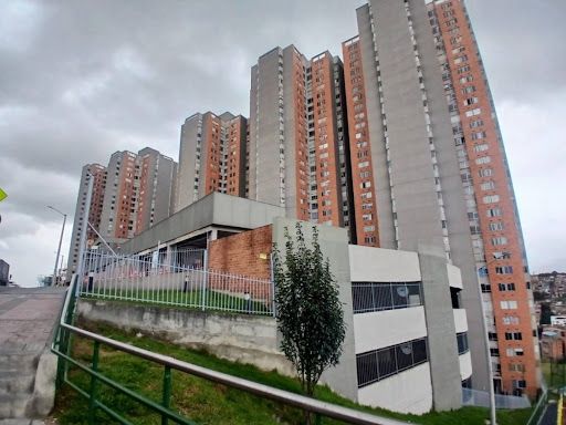 Apartamento en venta Cundinamarca Bogotá La Gloria 49 m2 Habitaciones 3 Baños 2 Garajes 1 Precio $210000000