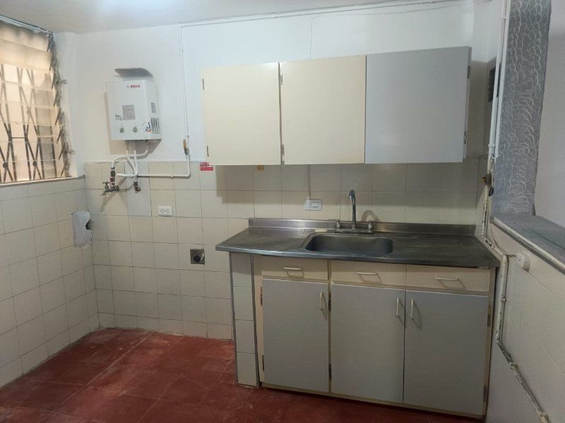 Casa en arriendo Antioquia Medellín Villanueva 60 m2 Habitaciones 2 Baños 2 Garajes 0 Precio $1500094