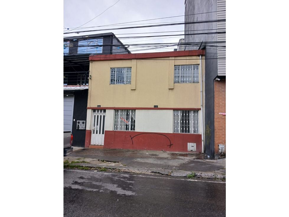 Casa en venta Cundinamarca Bogotá Santa Isabel 125 m2 Habitaciones 7 Baños 2 Garajes 0 Precio $664000000