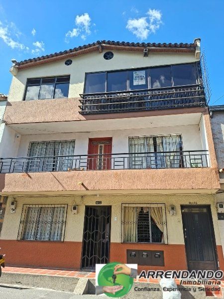 Apartamento en arriendo Antioquia Itagüí Las Margaritas 80 m2 Habitaciones 3 Baños 1 Garajes 0 Precio $2000000