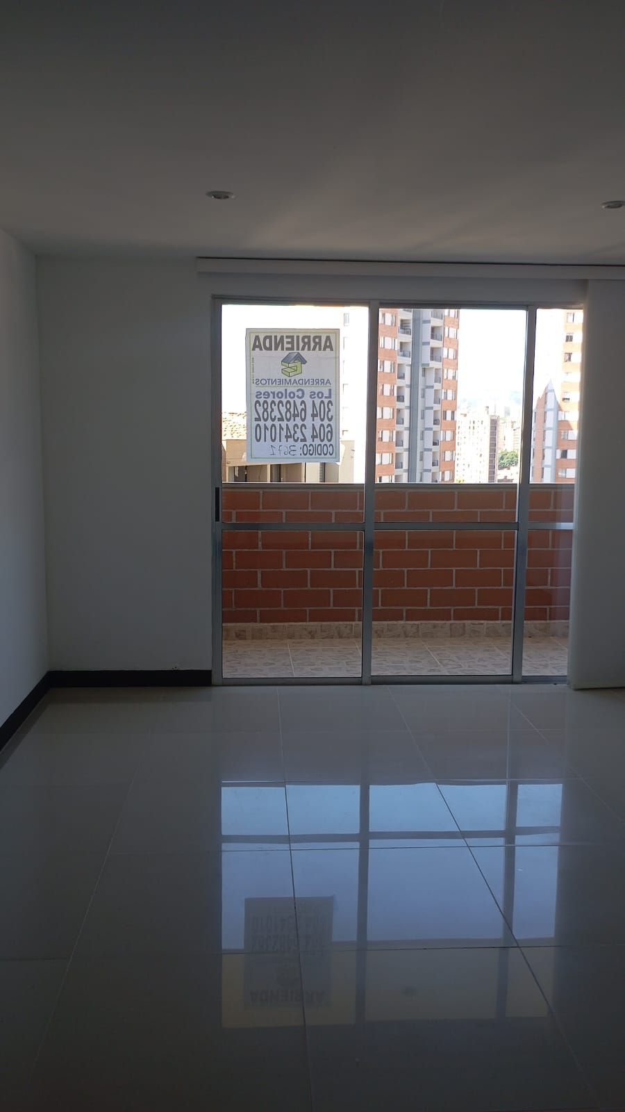 Apartamento en arriendo Antioquia Medellín Calasanz Parte Alta 70 m2 Habitaciones 3 Baños 2 Garajes 1 Precio $3400000