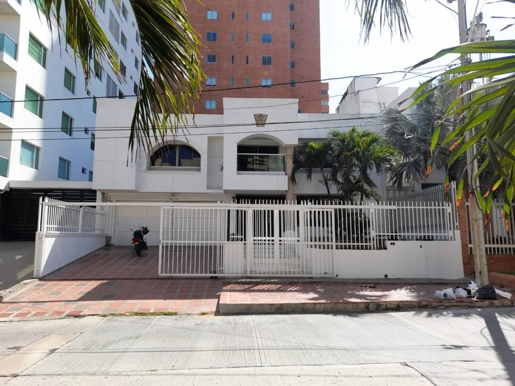 Casa en arriendo Atlántico Barranquilla Altos De Riomar 500 m2 Habitaciones 5 Baños 5 Garajes 2 Precio $12000000