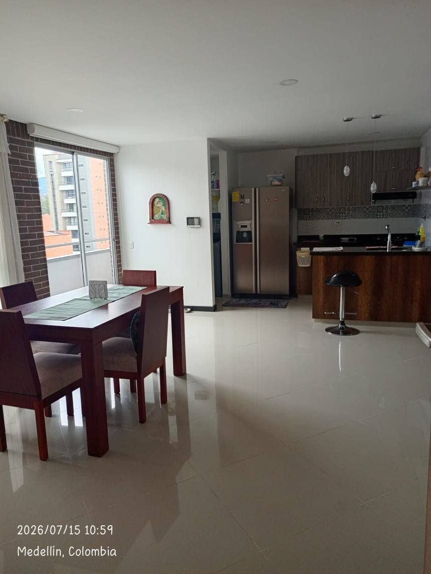 Apartamento en venta Antioquia Medellín Las Playas 83 m2 Habitaciones 2 Baños 2 Garajes 1 Precio $800000000