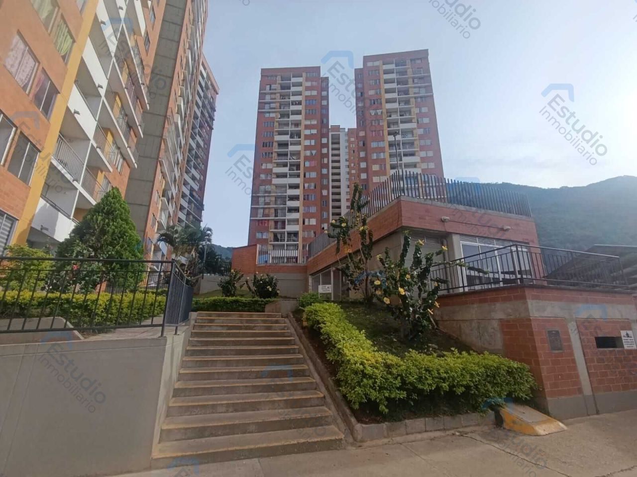 Apartamento en venta Antioquia Bello San Martín 37 m2 Habitaciones 2 Baños 1 Garajes 0 Precio $195000000