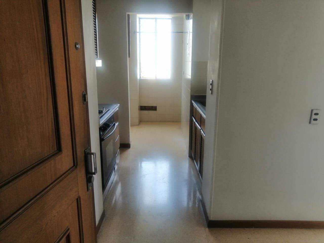Apartamento en arriendo Antioquia Medellín Los Naranjos 51 m2 Habitaciones 1 Baños 2 Garajes 1 Precio $3000000