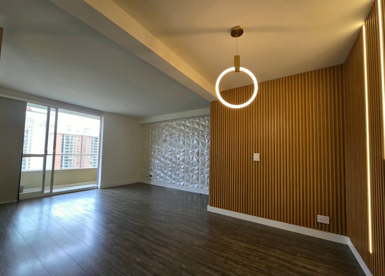 Apartamento en venta Antioquia Medellín Loma De Los Bernal 84 m2 Habitaciones 3 Baños 2 Garajes 1 Precio $730000000