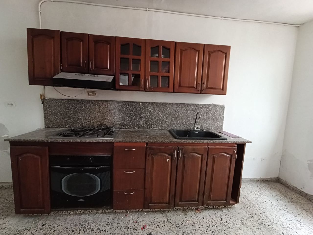 Casa en arriendo Antioquia Medellín Rosales 190 m2 Habitaciones 4 Baños 2 Garajes 1 Precio $4500000