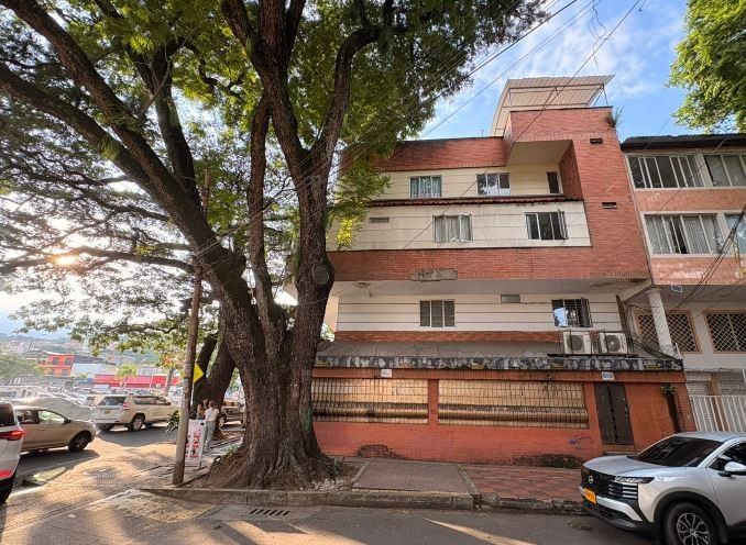 Edificio en venta Valle Del Cauca Cali San Fernando Nuevo 520 m2 Habitaciones 10 Baños 2 Garajes 1 Precio $1680000000