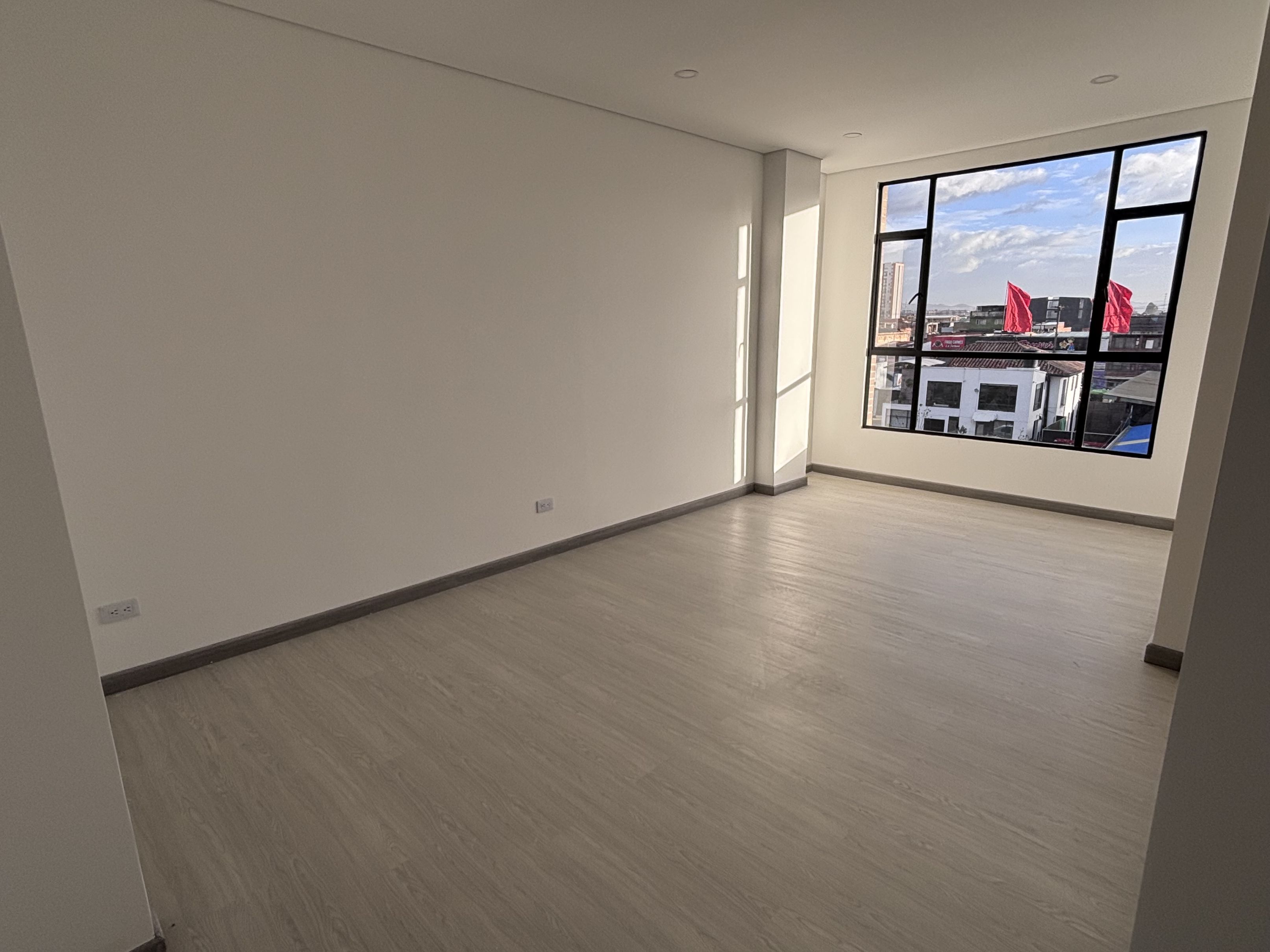 Apartamento en venta Cundinamarca Bogotá Villemar Fontibon 57 m2 Habitaciones 2 Baños 2 Garajes 1 Precio $5300000