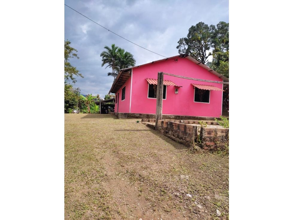 Lote en venta Cundinamarca Sasaima Sasaima 2800 m2 Habitaciones 0 Baños 1 Garajes 2 Precio $450000000