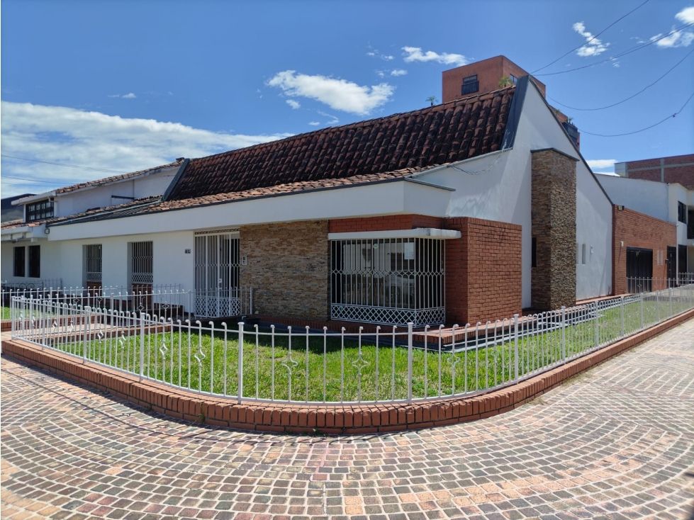 Casa en venta Valle Del Cauca Cartago El Llano 450 m2 Habitaciones 5 Baños 5 Garajes 3 Precio $1600000000