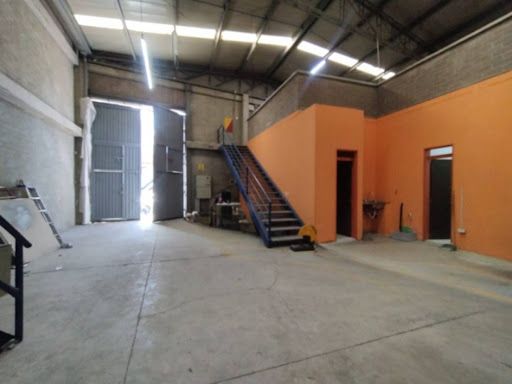 Bodega en arriendo Antioquia Itagüí Santa Maria Et I 368 m2 Habitaciones 0 Baños 2 Garajes 0 Precio $22000000