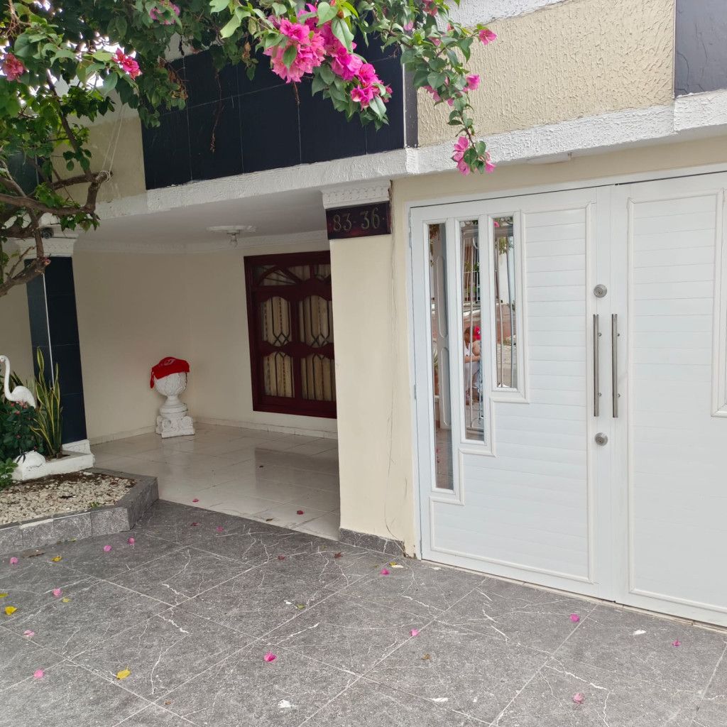 Casa en venta Atlántico Barranquilla Paraiso 246 m2 Habitaciones 3 Baños 2 Garajes 1 Precio $580000000