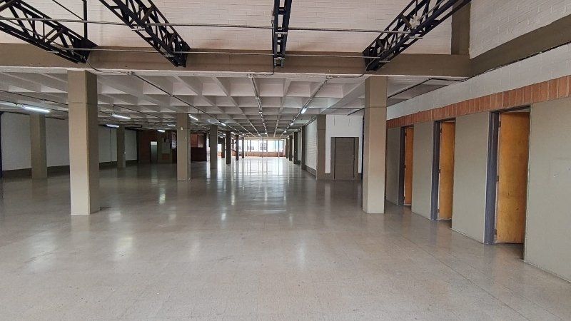 Local en arriendo Antioquia Medellín Santa Fe 870 m2 Habitaciones 0 Baños 6 Garajes 0 Precio $25230000