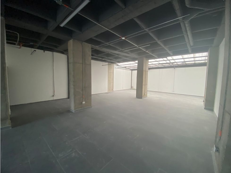 Local en arriendo Caldas Manizales Belen 208 m2 Habitaciones 0 Baños 1 Garajes 0 Precio $2400000