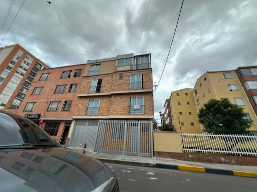 Apartamento en arriendo Cundinamarca Bogotá Quinta Ramos 70 m2 Habitaciones 3 Baños 2 Garajes 1 Precio $2000000