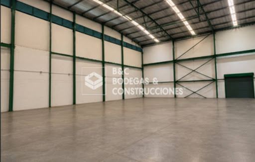 Bodega en arriendo Antioquia Copacabana Copacabana 1200 m2 Habitaciones 0 Baños 6 Garajes 5 Precio $28000000