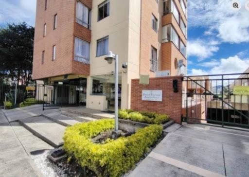 Casa en arriendo Cundinamarca Bogotá La Liberia 80 m2 Habitaciones 3 Baños 2 Garajes 1 Precio $2800000