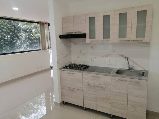 Apartamento en arriendo Antioquia Medellín Colon 70 m2 Habitaciones 2 Baños 2 Garajes 1 Precio $2800000