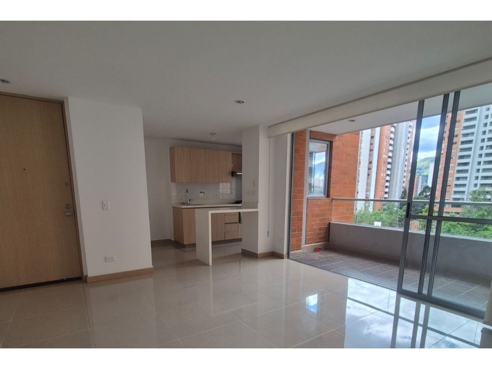 Apartamento en arriendo Antioquia Sabaneta Tres Esquinas 70 m2 Habitaciones 2 Baños 2 Garajes 1 Precio $2850000