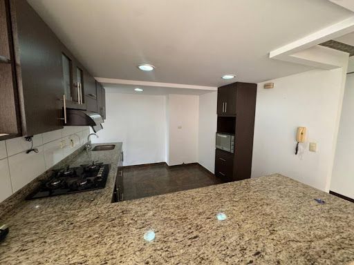 Apartamento en arriendo Antioquia Medellín Las Lomas No1 12 m2 Habitaciones 3 Baños 3 Garajes 2 Precio $4600000