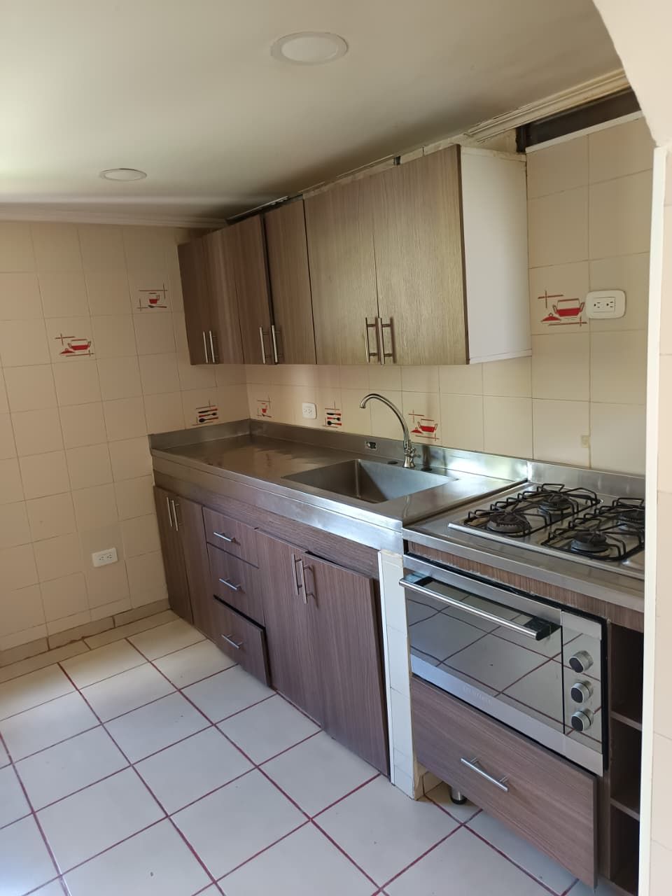 Apartamento en arriendo Antioquia Bello San José Obrero 70 m2 Habitaciones 3 Baños 1 Garajes 1 Precio $1800000