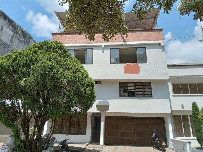 Apartaestudio en arriendo Valle Del Cauca Cali Pampa Linda 33 m2 Habitaciones 0 Baños 1 Garajes 0 Precio $1300000