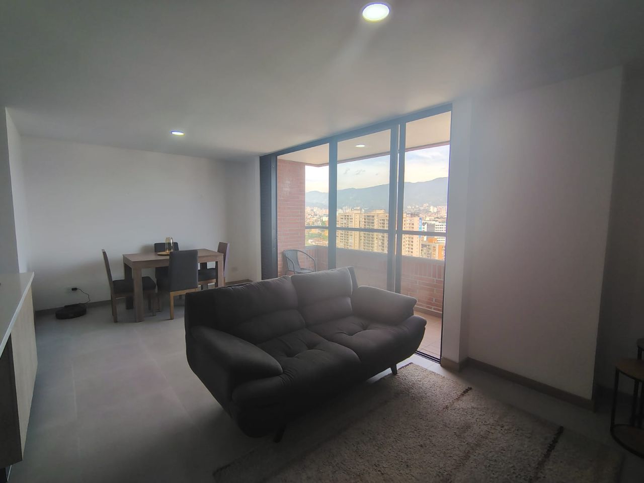Apartamento en venta Antioquia Envigado Loma Linda 84 m2 Habitaciones 3 Baños 2 Garajes 1 Precio $865000000