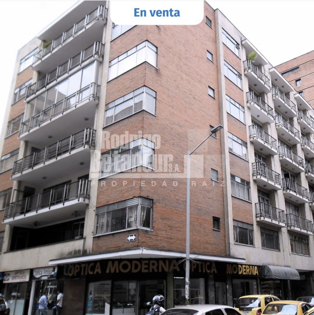 Local en venta Antioquia Medellín Villanueva 35 m2 Habitaciones 0 Baños 1 Garajes 0 Precio $180000000