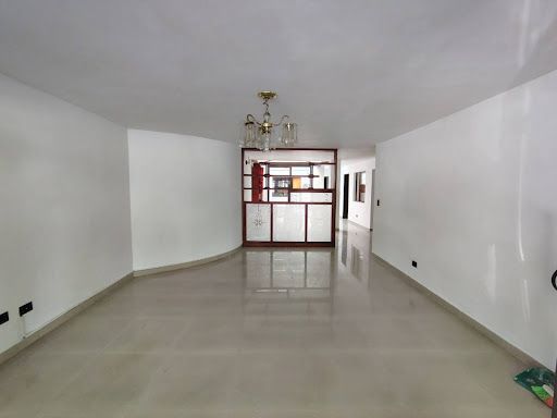 Casa en arriendo Antioquia Medellín Calasanz 113 m2 Habitaciones 3 Baños 2 Garajes 1 Precio $3100000