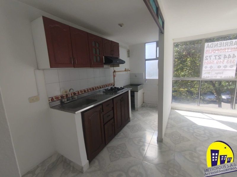 Apartamento en arriendo Antioquia Medellín Los Cerros - El Vergel 43 m2 Habitaciones 2 Baños 1 Garajes 0 Precio $1400000