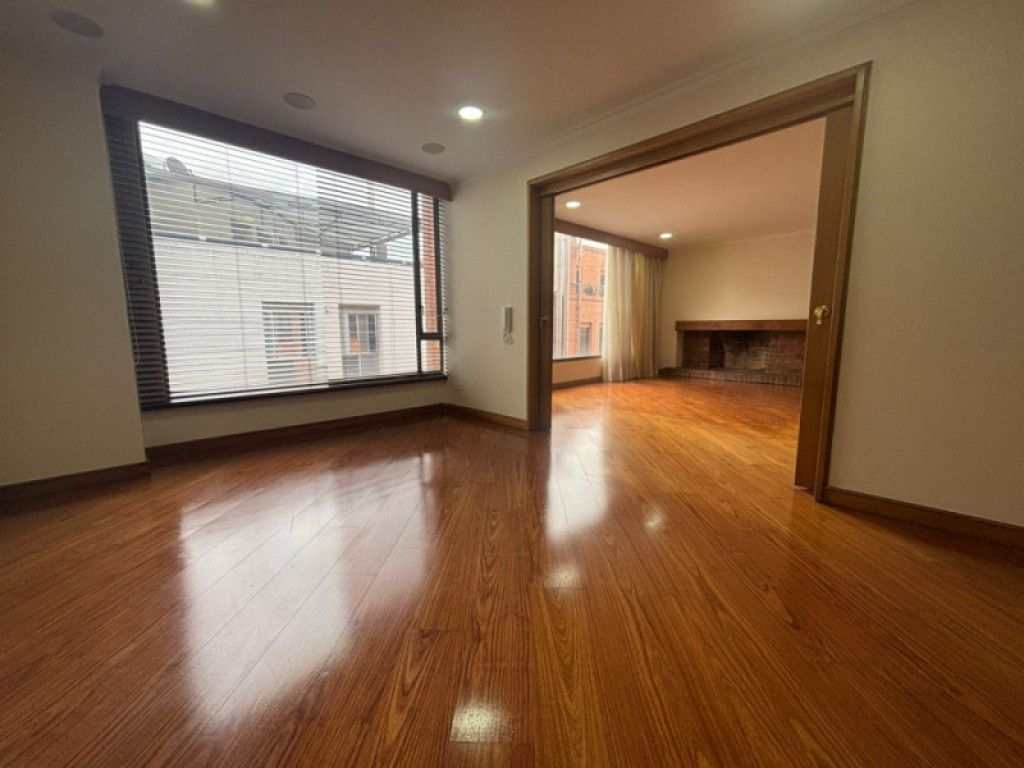 Apartamento en venta Cundinamarca Bogotá Chicó Norte 196 m2 Habitaciones 2 Baños 3 Garajes 2 Precio $1350000000