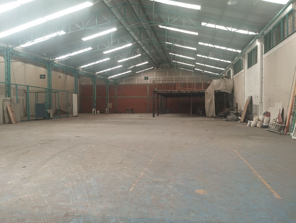 Bodega en arriendo Cundinamarca Bogotá Villa Gladis 1300 m2 Habitaciones 0 Baños 2 Garajes 0 Precio $30000000